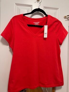 Chico's Bright Red V-Neck Short Sleeve Tee